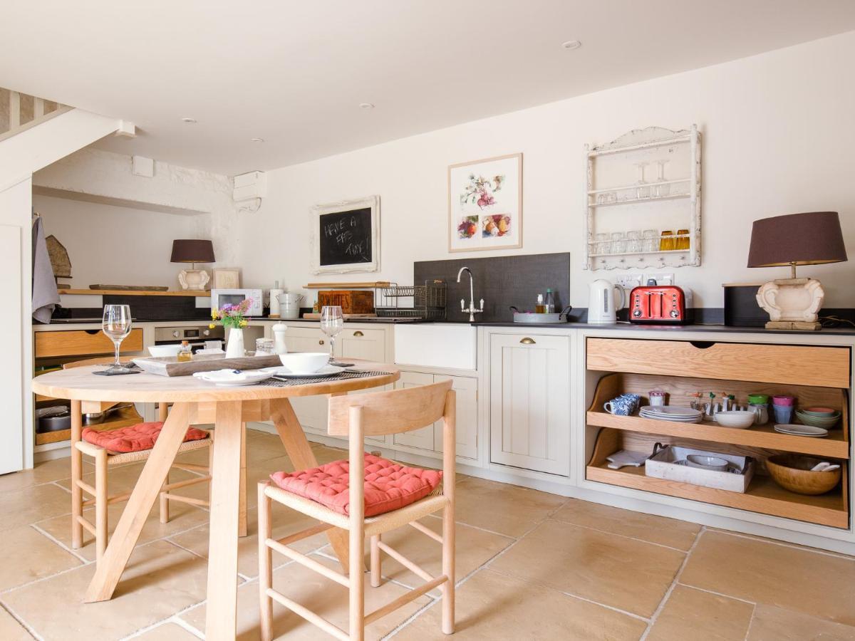 Apple Store Cottage チャールベリー エクステリア 写真